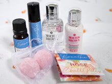 Load image into Gallery viewer, BREATHE Bracelets Gift Box - Letterbox gift - Caring Gift Pack - Gift for her.