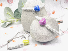 Load image into Gallery viewer, The PERFECT Teen GCSE 10 Breaths Bracelet, White Howlite with a beautiful central, ceramic heart
